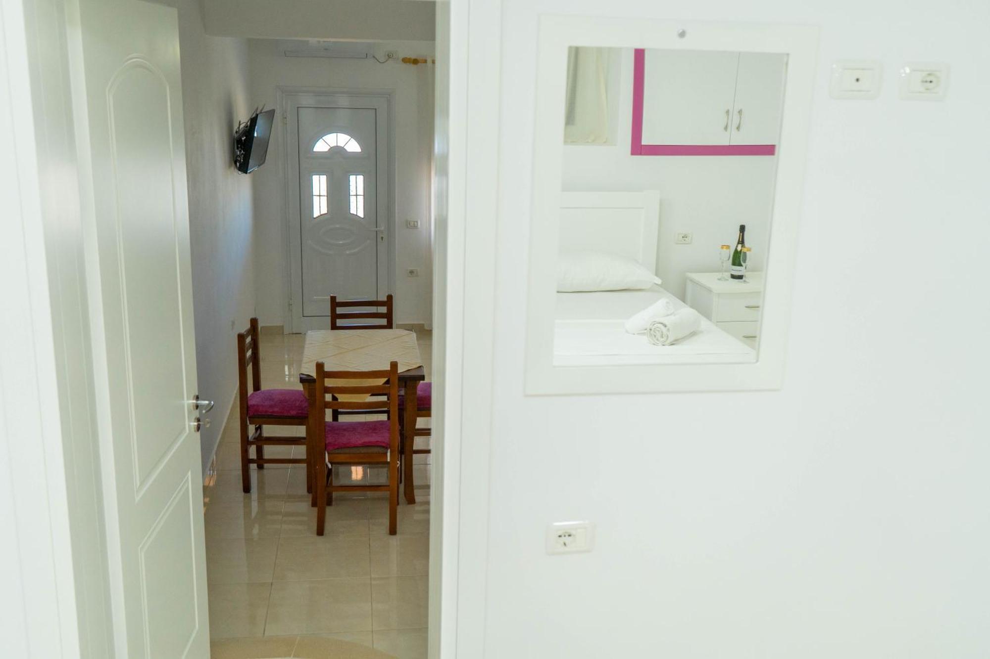 Vila Aliaj Vlorë Exteriér fotografie