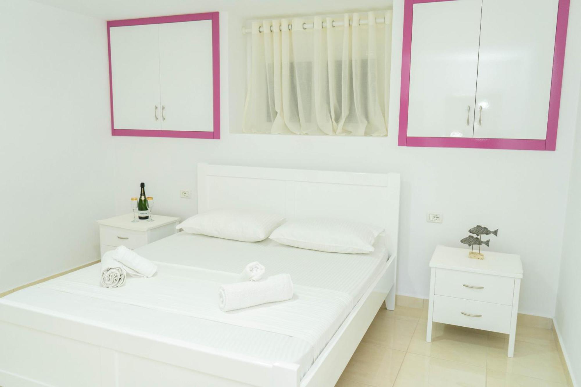 Vila Aliaj Vlorë Exteriér fotografie